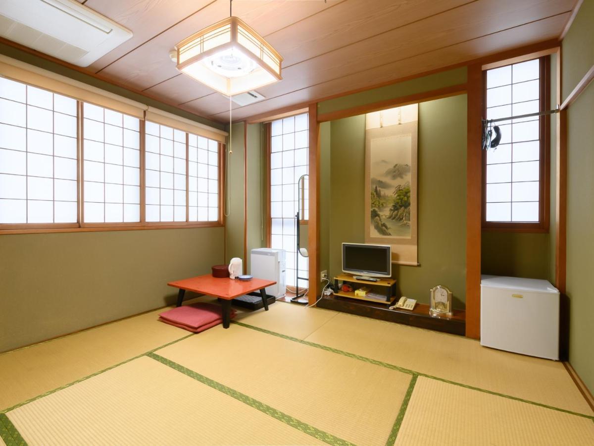 Tabist Business Ryokan Hotel Yukimiso Toyama Station Extérieur photo