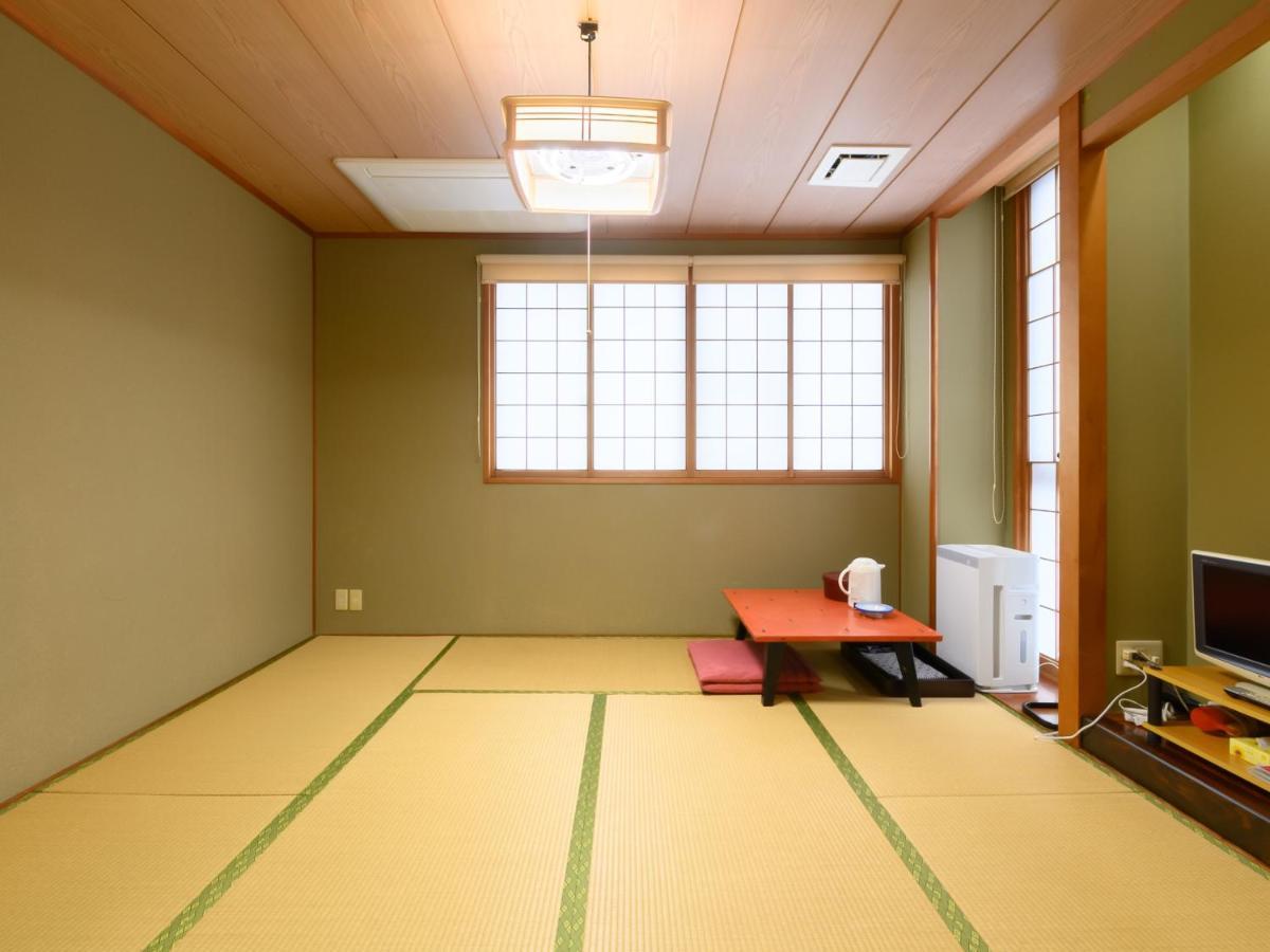 Tabist Business Ryokan Hotel Yukimiso Toyama Station Extérieur photo