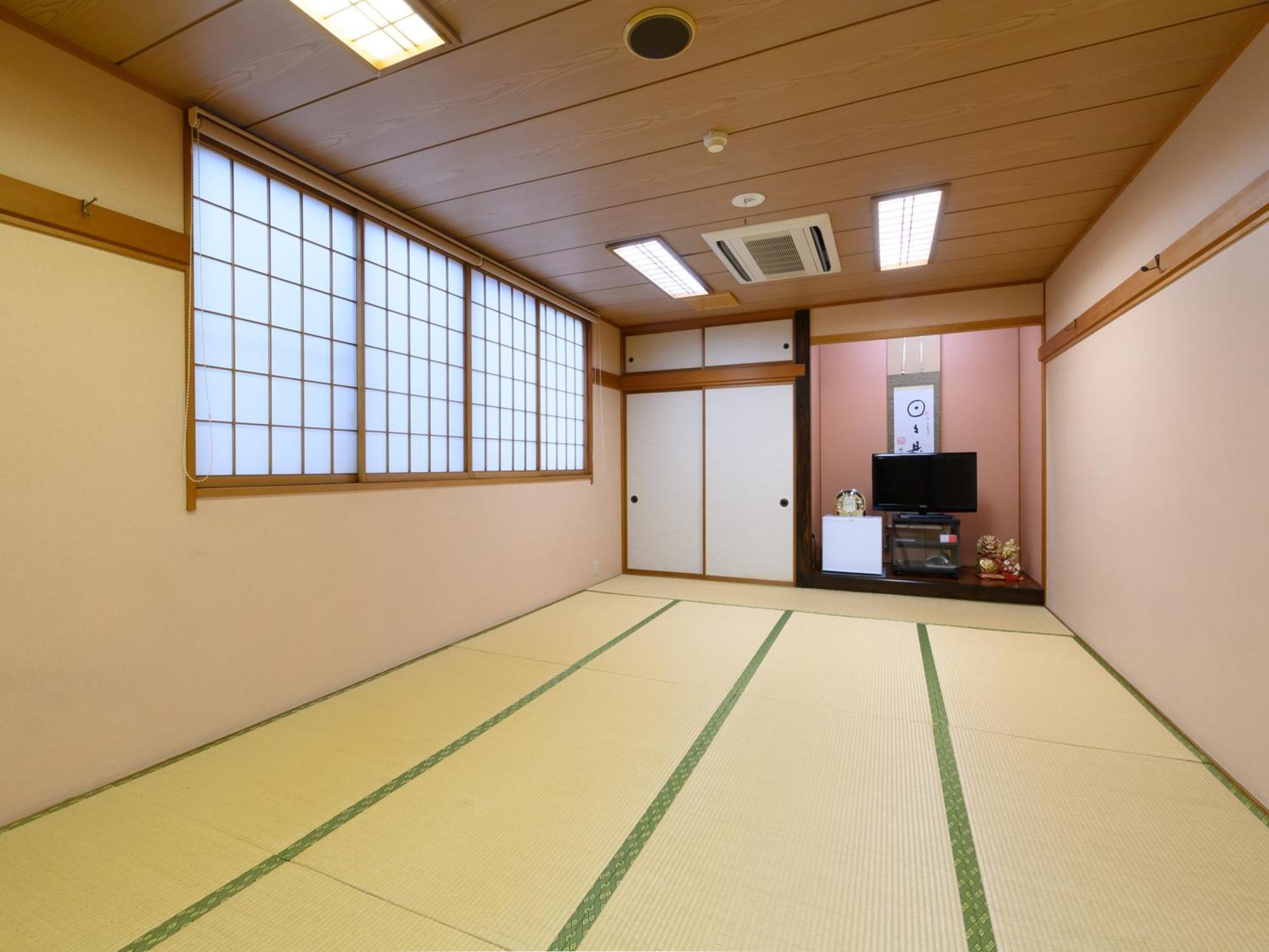 Tabist Business Ryokan Hotel Yukimiso Toyama Station Extérieur photo
